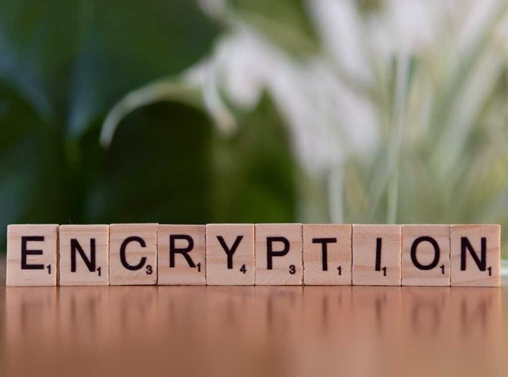 end-to-end encryption