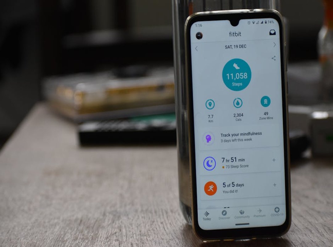 How to Keep Your Fitbit Updated Fntkdevices