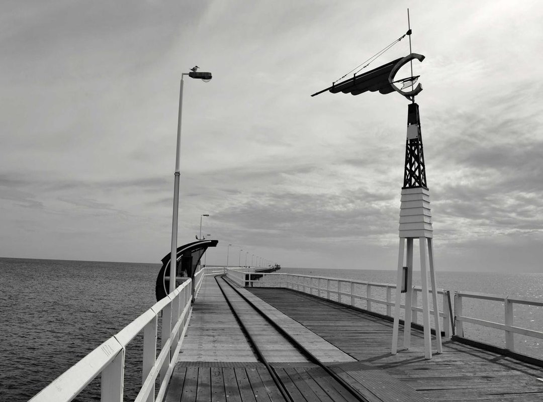 A Simple DIY Guide: Create a Custom Border in 10 Minutes