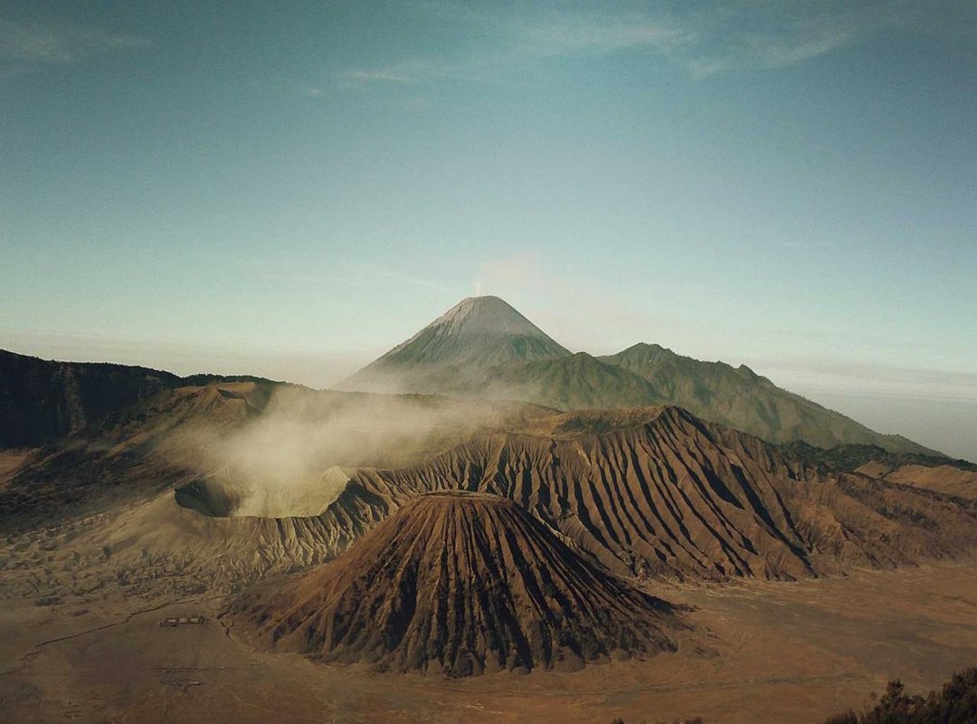 After the Wedding Arrest: Plotlines and Unanswered Questions for Season 3